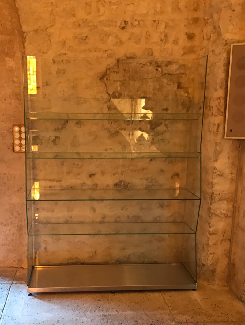 Savoy Verre Realisation Display Cabinet 02