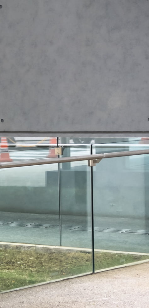 Savoy Verre A Custom Glass Balustrade 03